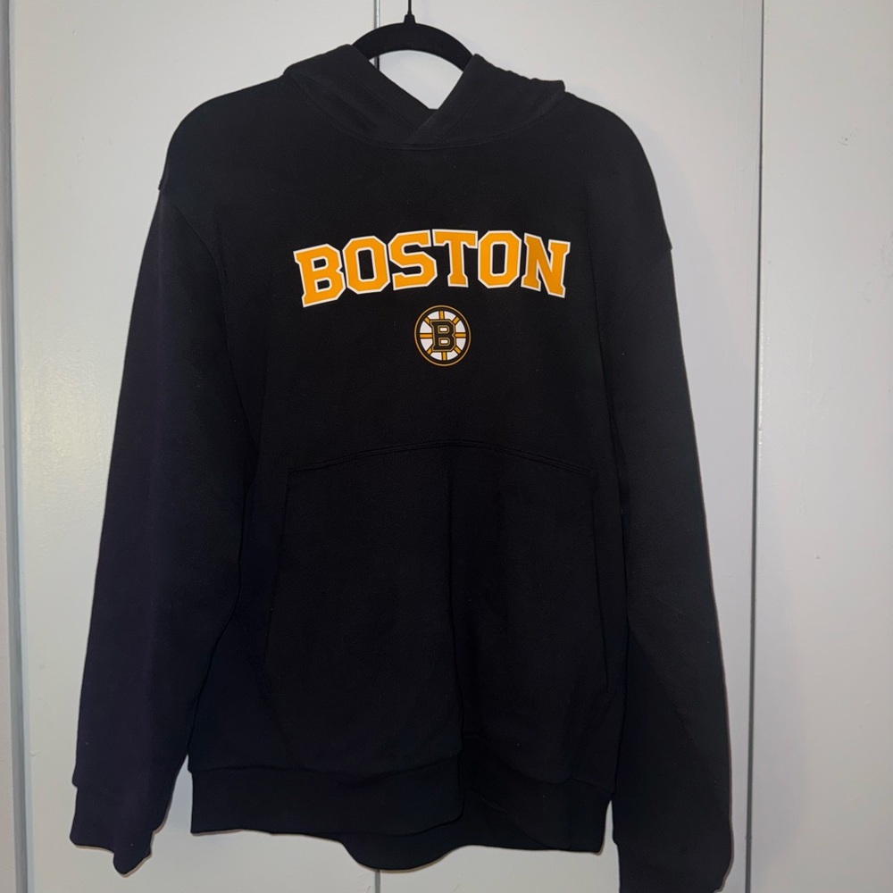 lululemon / fanatics collab NHL Bruins